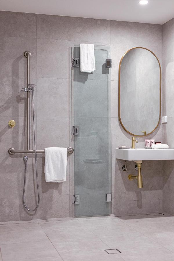Astina Suites,